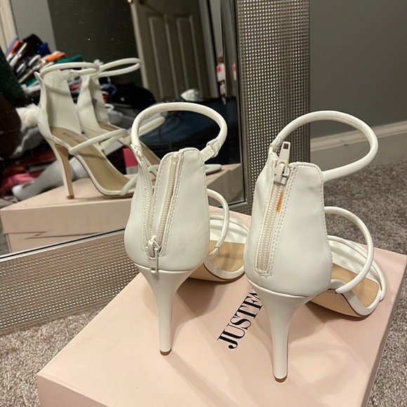 JUSTFAB Ellory Dress Sandals - Picture 3 of 5